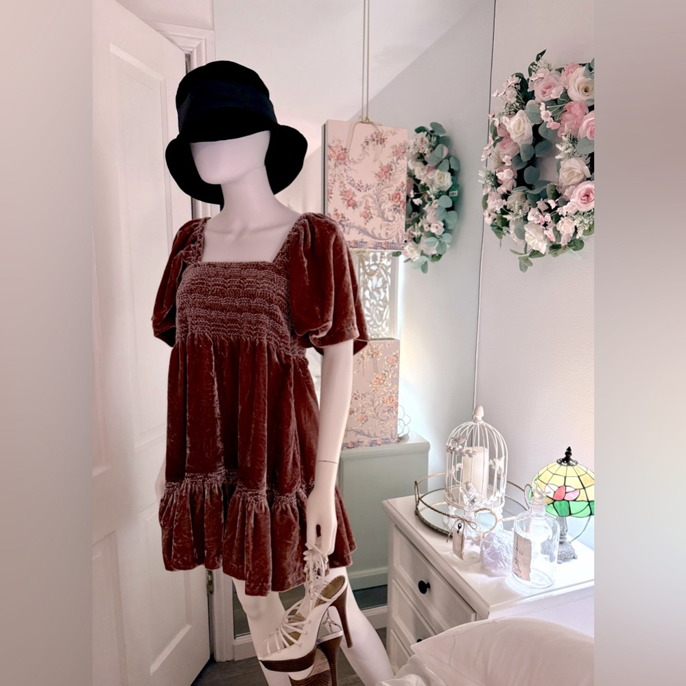 Free People lustrous velvet above knee dress, with beautiful ruched ruffle hem.